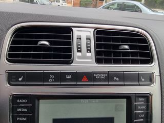 Volkswagen Polo 2015 CROSS-NAVI-BOOK SERVICE-thumb-30