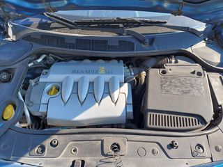 Renault Megane 2003-thumb-3