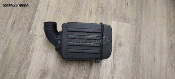 AUDI 8P 1,6,φιλτροκουτι