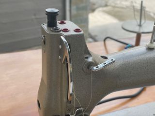 Ραπτομηχανή PFAFF άριστη-thumb-1
