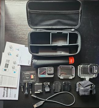 GoPro Hero11 black + Accessories bundle + Protective Housing