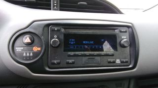 Toyota Yaris 2018 1.5 Hybrid AYTOMATO ACTIVE STEEL-thumb-16