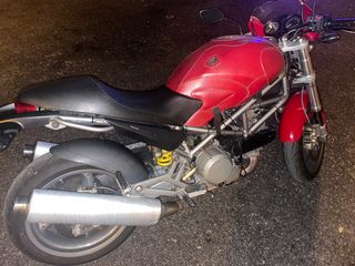 Ducati Monster 620 2003 ie-thumb-3