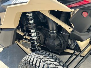 CAN-AM Maverick X3 Rc 2023-thumb-8