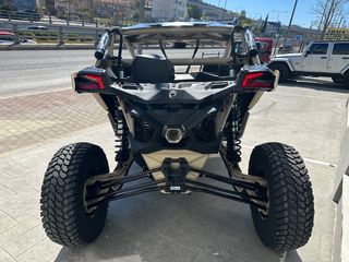 CAN-AM Maverick X3 Rc 2023-thumb-9