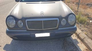 MERCEDES E200(W210) '99 2.0cc