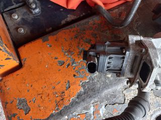 Βαλβίδα EGR OPEL INSIGNIA ASTRA 2.0 diesel 55577443-thumb-1