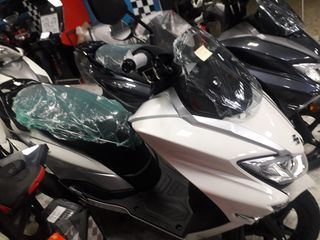 Suzuki Burgman 125 2026 ΠΡΟΣΦΟΡΑ!!!-thumb-12