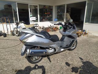 Honda FJS 600 Silver WING 2002-thumb-3
