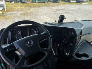 Mercedes-Benz 2014 1945 Euro 6 Retarder-thumb-4