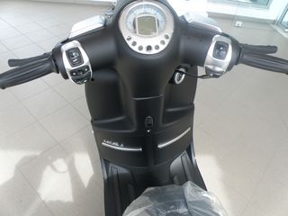 Peugeot Django 125 2023 DARK-thumb-3