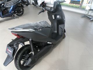 Horwin 2023 SK3-thumb-3