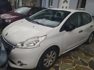 Peugeot 208 '13 1000 cc 