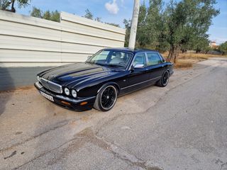 Jaguar XJ8 1999-thumb-5