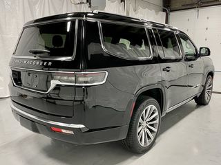 Jeep Wagoneer 2023-thumb-6