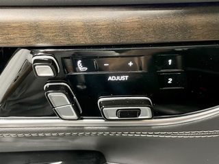 Jeep Wagoneer 2023-thumb-26