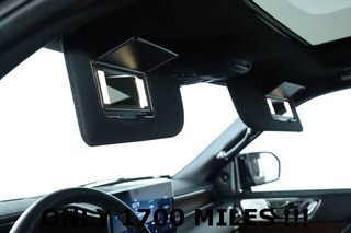 Lincoln Navigator 2022 REVERSE-thumb-32