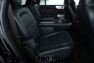 Lincoln Navigator 2022 REVERSE-thumb-25