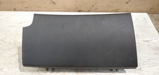 Ντουλαπάκι συνοδηγού από Hyundai i30 2011-2016