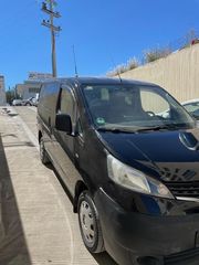 Nissan NV 200 2015-thumb-2