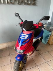 Aprilia SR 50 2005-thumb-2