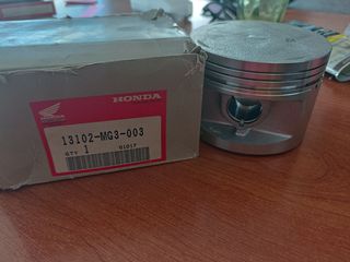 PIS BOX)PISTON 0.25 HONDA XR500R