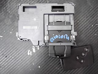 RENAULT CLIO CARD READER ΜΕ 2 ΚΑΡΤΕΣ 285901391R
