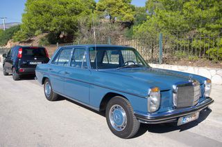 Mercedes-Benz 220 '71 W115