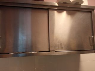 Ευκαιρία! Πωλείται πλήρης εξοπλισμός καφέ - μπουγάτσα, ψυγεία, φούρνος, καταψύκτες, βιτρίνα ζεστή, κρύα, νεροχύτες, καναπέδες, τραπεζοκαθίσματα, κουζινικά κλπ