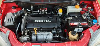 Chevrolet Aveo 2011 1.4 LT+-thumb-9