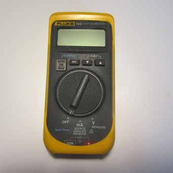 FLUKE 705 LOOP CALIBRATOR