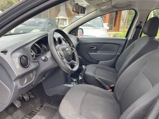 Dacia Sandero 2017-thumb-4