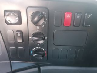 Κόφα Mercedes-Benz 2007 Atego -thumb-13