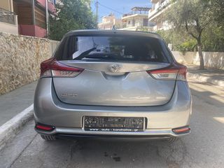Toyota Auris 2017-thumb-4