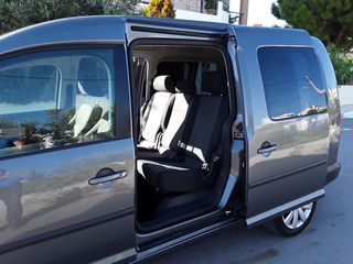 Volkswagen Caddy 2011 MAXI-thumb-12