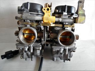  YAMAHA TDM 850 3VD 1990/2005 Kαρμπυρατερ σε Άριστη κατάσταση σαν καινουρια!!!