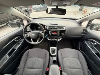 Kia Rio 2017 1.2 EcoDynamics-thumb-8