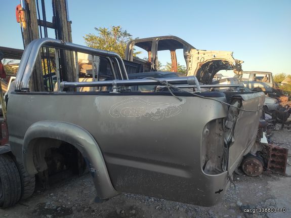 TOYOTA HILUX ΚΑΡΟΤΣΑ 1/5 ΚΑΜΠΙΝΑ