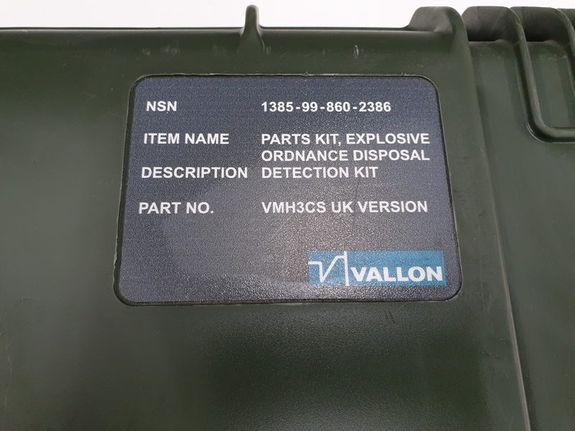 Pelican Storm 2500 με αφρό Solid-thumb-6