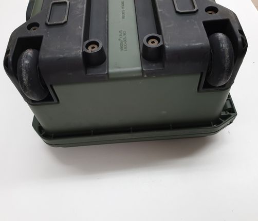 Pelican Storm 2500 με αφρό Solid-thumb-5