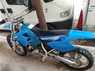 TM 250 1998