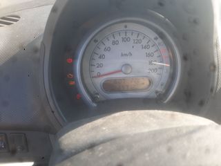 Suzuki Splash 2009-thumb-10