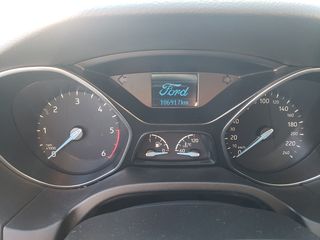Ford Focus 2015 Με ζημια στο μοτερ-thumb-14