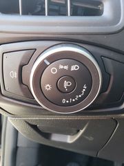 Ford Focus 2015 Με ζημια στο μοτερ-thumb-17
