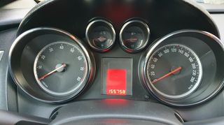 Opel Astra 2012-thumb-13