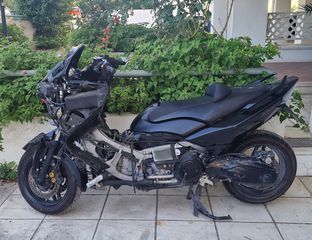 YAMAHA T-MAX 500 2008 2012 ΓΙΑ ΑΝΤΑΛΛΑΚΤΙΚΑ ΜΟΝΟ ΚΟΜΜΑΤΙ ΚΟΜΜΑΤΙ ΥΠΑΡΧΟΥΝ ΑΡΚΕΤΑ ΔΙΑΘΕΣΙΜΑ ΑΝΤΑΛΛΑΚΤΙΚΑ 