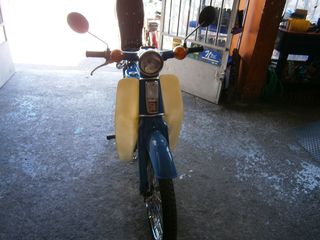 Honda C 1980-thumb-3