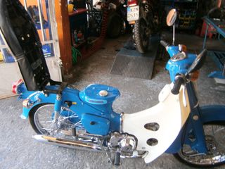 Honda C 1980-thumb-4
