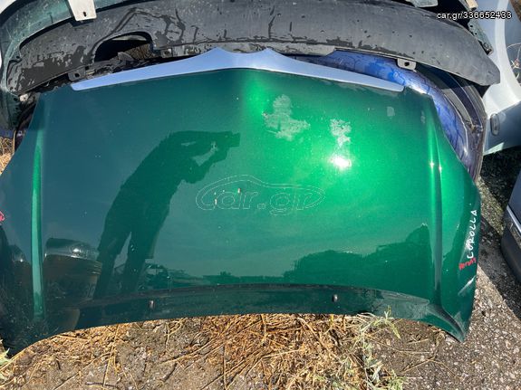 Καπο  φτερα για Toyota Corolla verso 