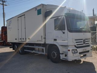 Ψυγείο Mercedes-Benz 2005 2532-thumb-1